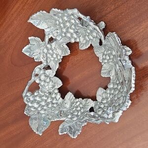 Arthur Court Grapevine silver covered dish holder.  EUC.